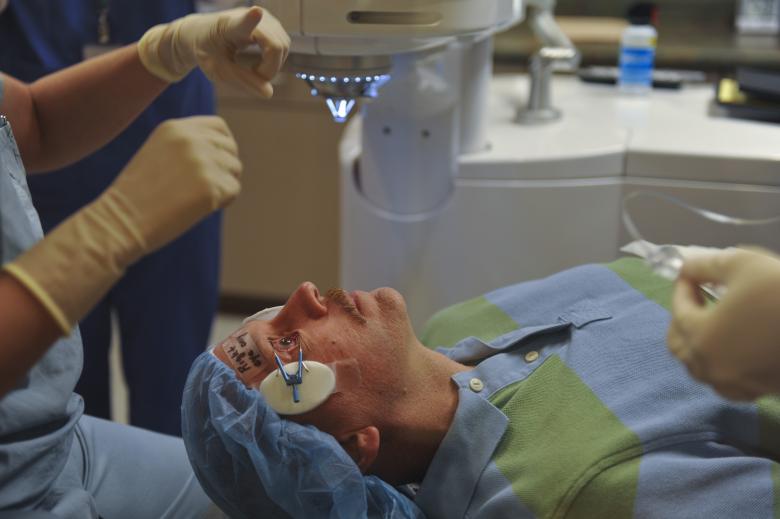 Free stock image of Group of Surgeons Operating created by Pixabay