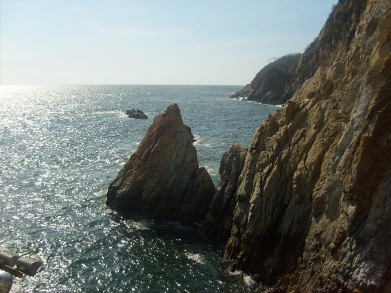 Free stock image of Giant Cliffs created by Pixabay