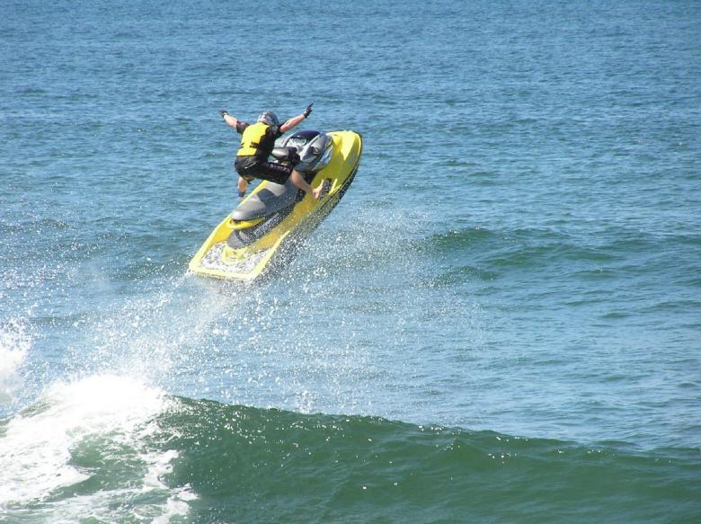 Free stock image of Jet ski Ride created by Pixabay