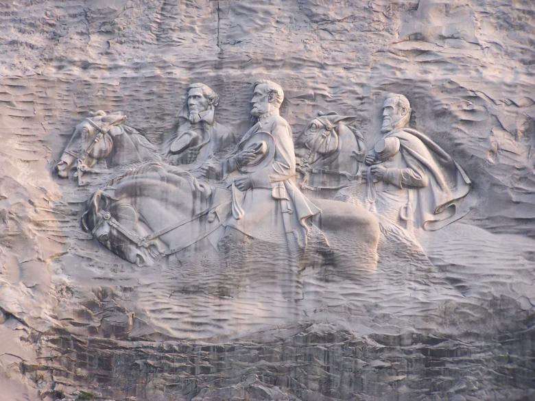 Free stock image of Sculpture on the Rocky Mountain created by Pixabay