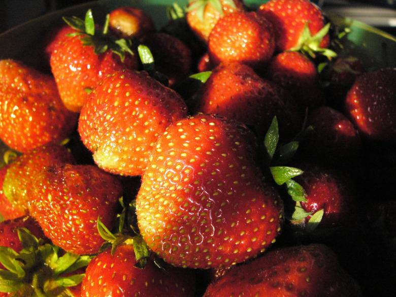 Free stock image of Fresh Strawberries created by Pixabay