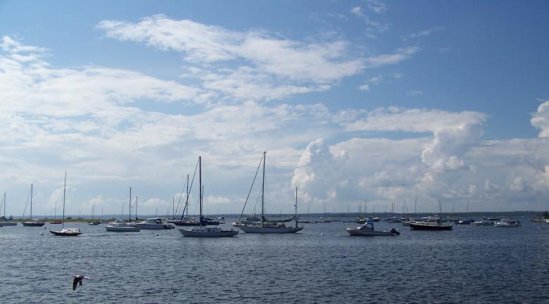Free stock image of Boats in the Sea created by Pixabay