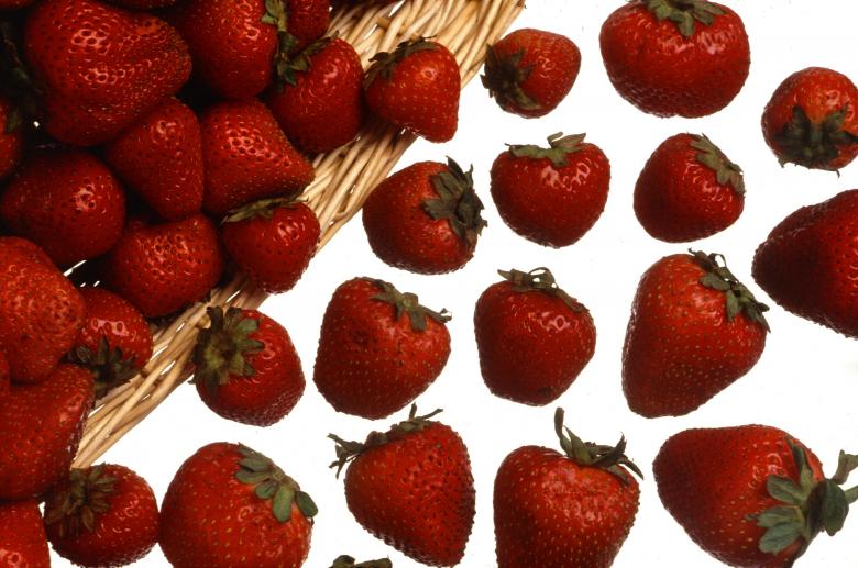 Free stock image of Fresh Strawberries created by Pixabay