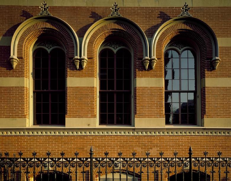 Free stock image of Building Windows created by Pixabay