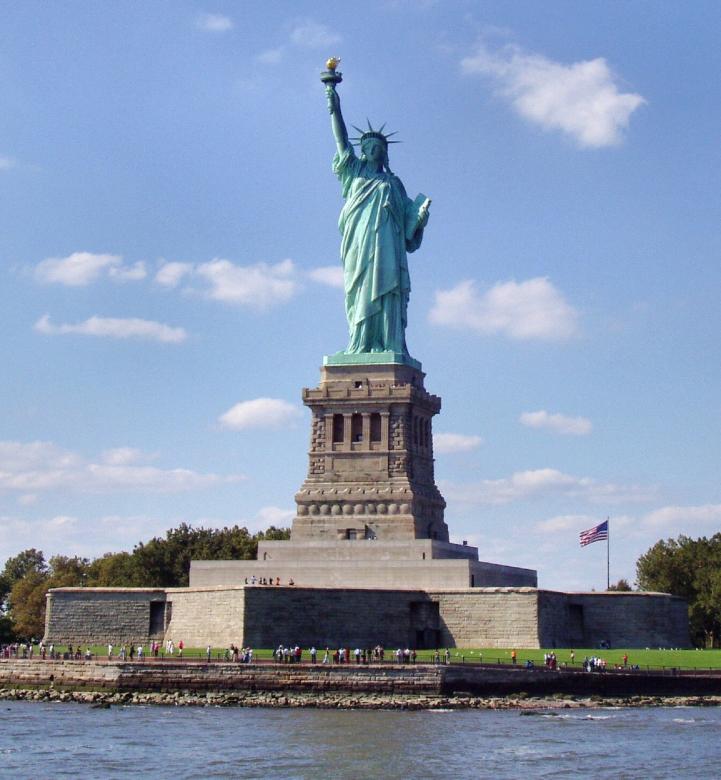 Free stock image of Statue of Liberty created by Pixabay