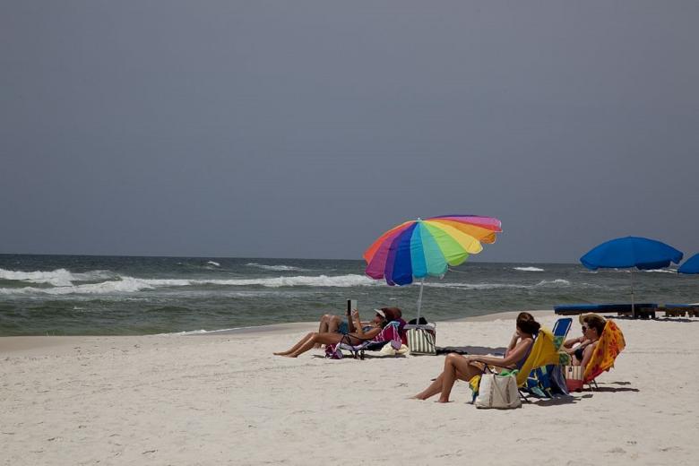 Free stock image of Sunbathing on the Beach created by Pixabay