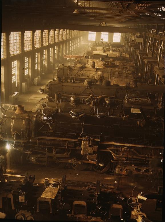 Free stock image of Locomotive Shop created by Pixabay