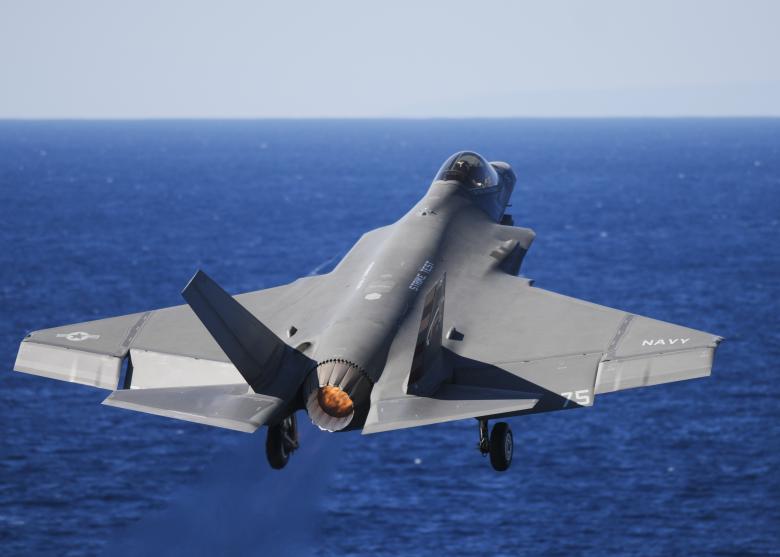 Free stock image of Military Fighter Jet created by Pixabay