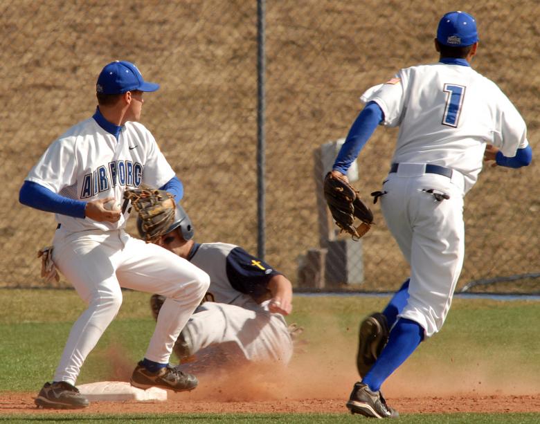 Free stock image of Major League Baseball created by Pixabay