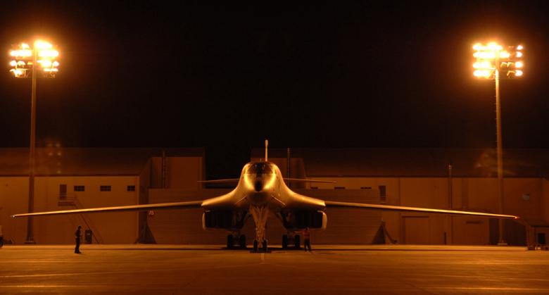 Free stock image of Wide Wings Bomber created by Pixabay