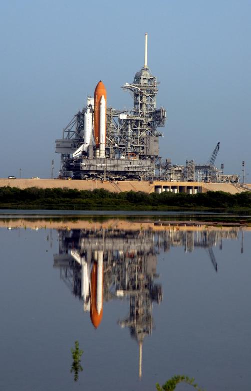 Free stock image of Atlantis Space Shuttle launch created by Pixabay