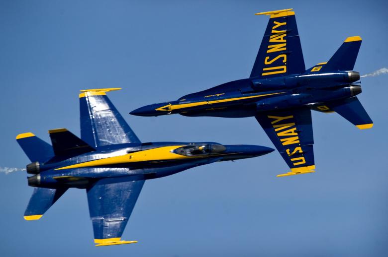 Free stock image of Blue Angels created by Pixabay
