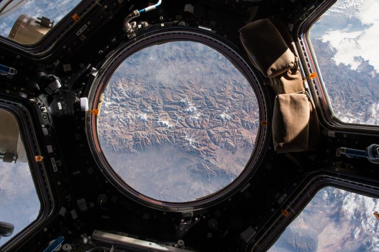 Free stock image of International Space Station created by Pixabay