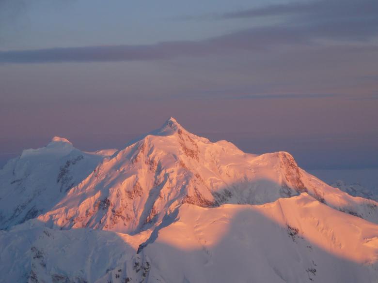 Free stock image of Mountain Range created by Pixabay