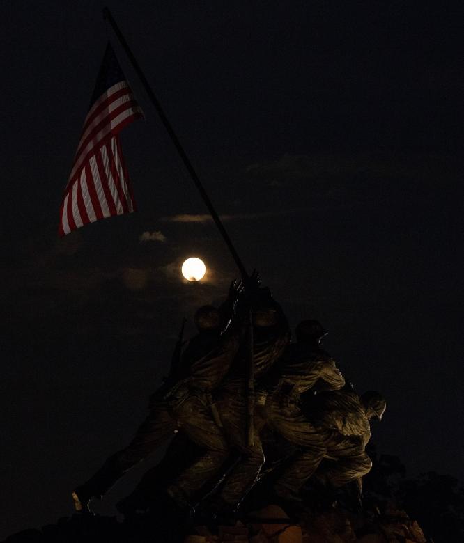 Free stock image of War Memorial created by Pixabay