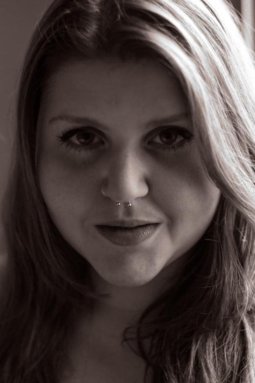 Free stock image of Woman Portrait created by Allan Pinheiro de Lima
