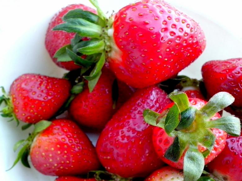 Free stock image of Fresh Strawberries created by Pixabay