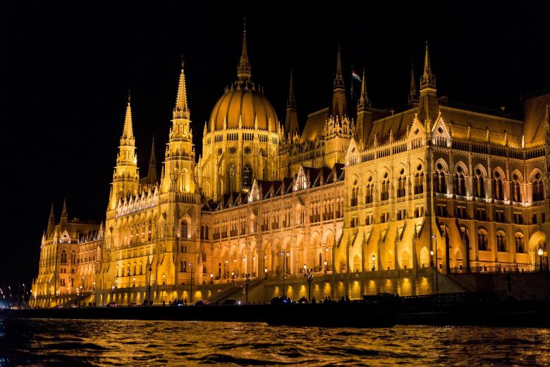 Free stock image of Parliament Building created by Pixabay