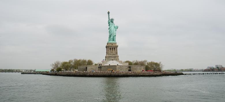 Free stock image of Statue of Liberty created by Pixabay