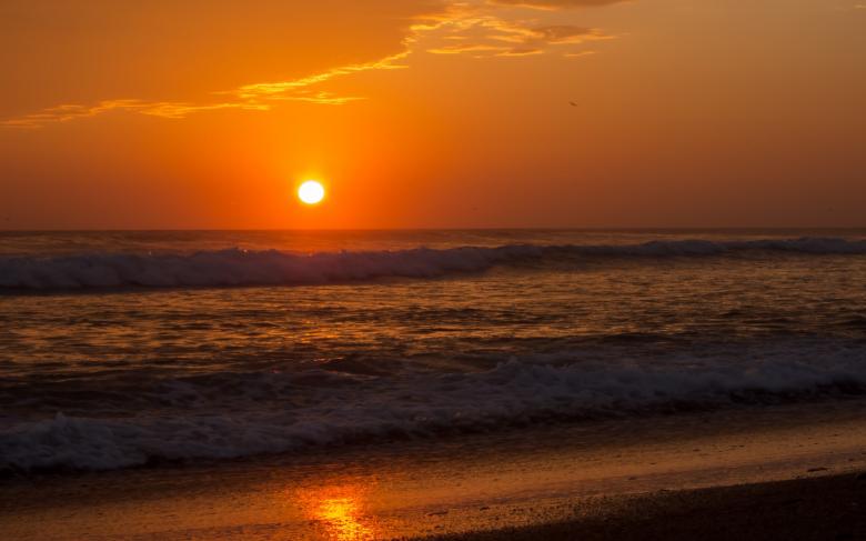 Free stock image of Sunset on the Beach created by Pixabay