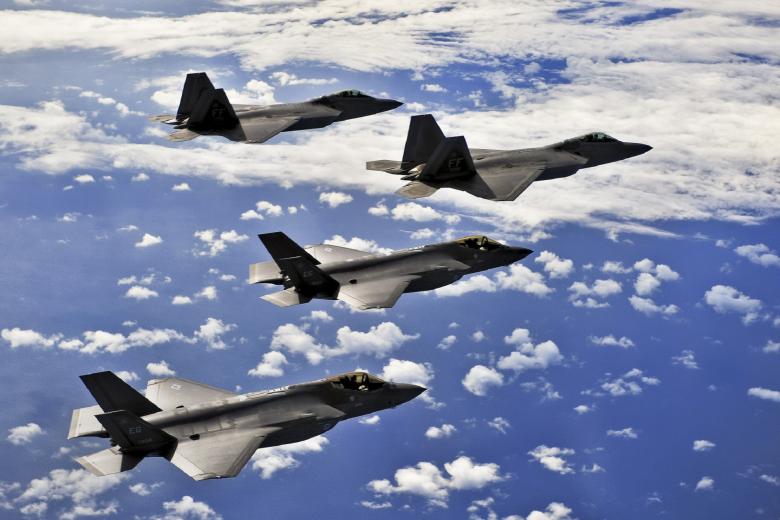 Free stock image of Military Jet created by Pixabay