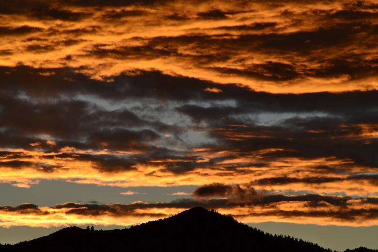 Free stock image of Sunset created by Pixabay