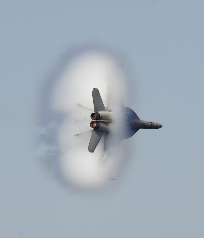 Free stock image of Military Jet created by Pixabay