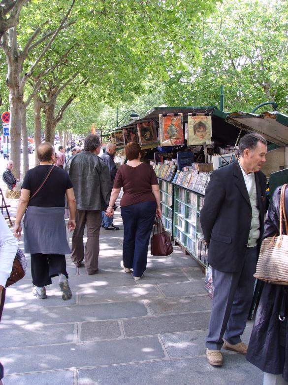 Free stock image of Book Market created by Pixabay