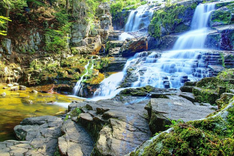 Free stock image of Wild Waterfall created by Pixabay