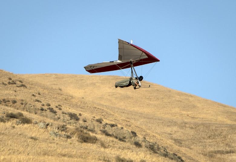 Free stock image of Hang Gliding created by Pixabay