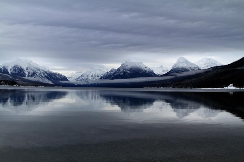 Free stock image of Lake Mcdonald created by Pixabay