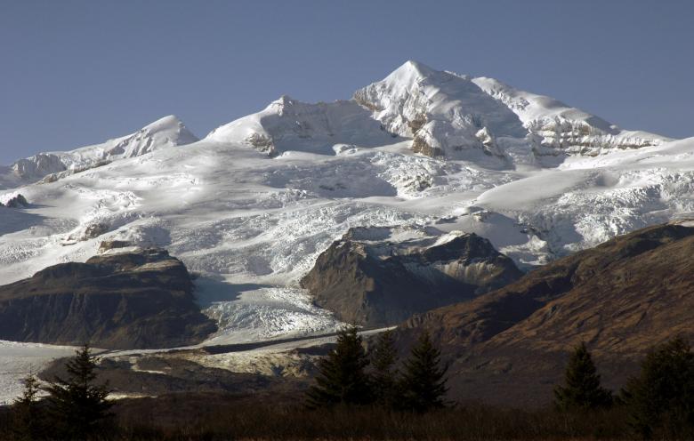 Free stock image of Mountain Range created by Pixabay