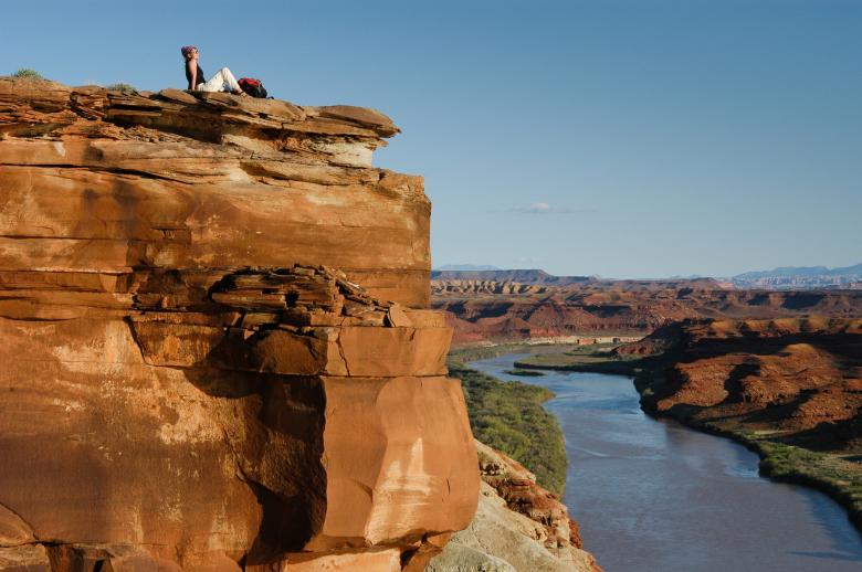 Free stock image of Green River created by Pixabay