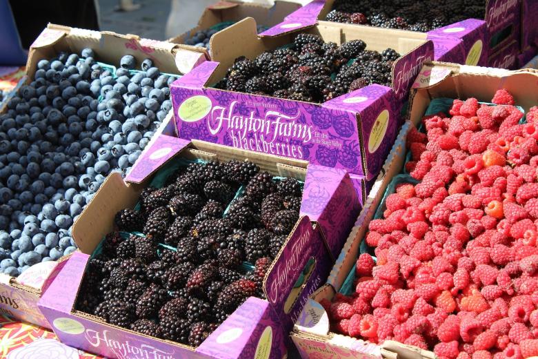 Free stock image of Fresh Berries Stall created by Pixabay