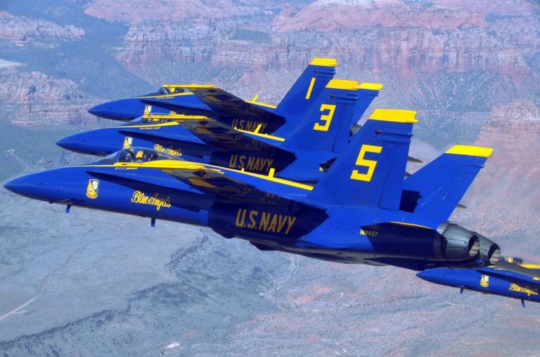 Free stock image of Blue Angels created by Pixabay