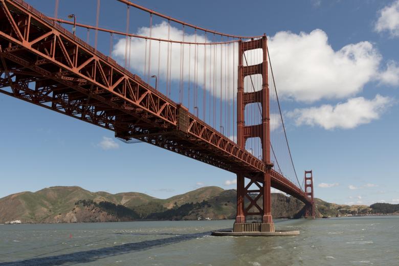Free stock image of Golden Gate Bridge created by Pixabay