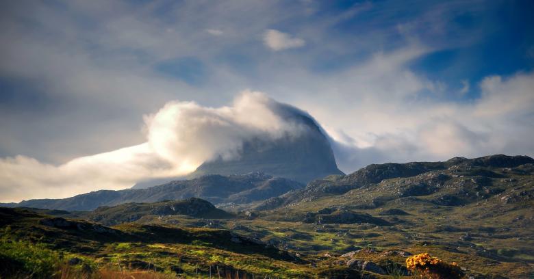 Free stock image of Clouds Covering the Mountain created by Pixabay