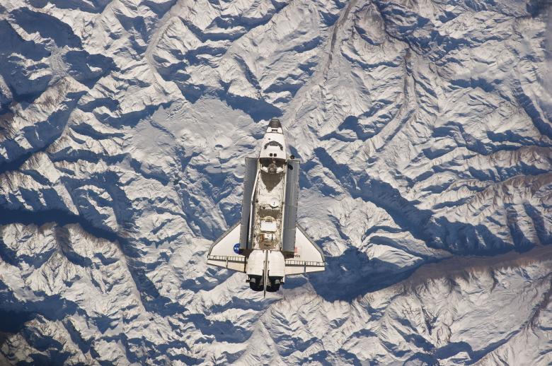 Free stock image of Atlantis Space Shuttle created by Pixabay