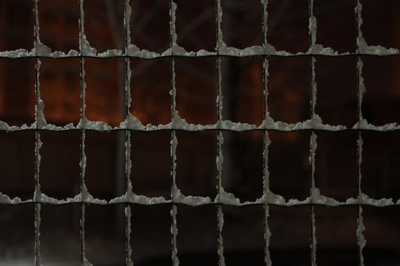 Free stock image of Snow on the Fence created by Pixabay