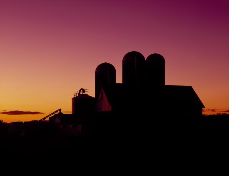 Free stock image of Dairy Barn created by Pixabay