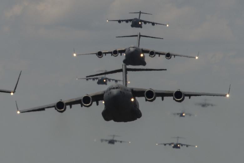 Free stock image of Military Jets Flying created by Pixabay