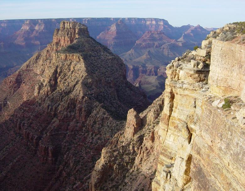 Free stock image of Coronado Butte created by Pixabay