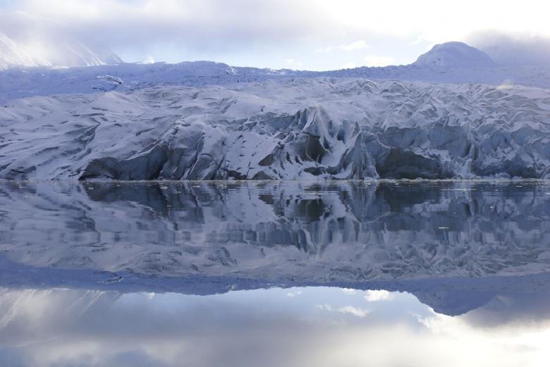 Free stock image of Mirror Effect created by Pixabay