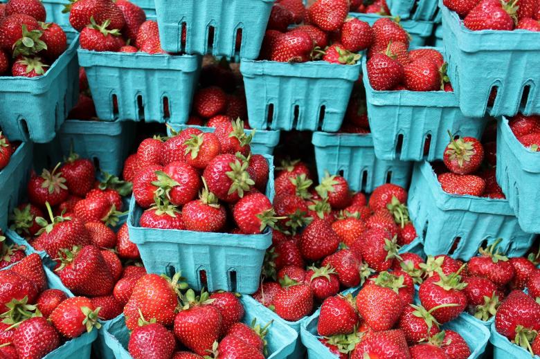 Free stock image of Fresh Strawberries created by Pixabay