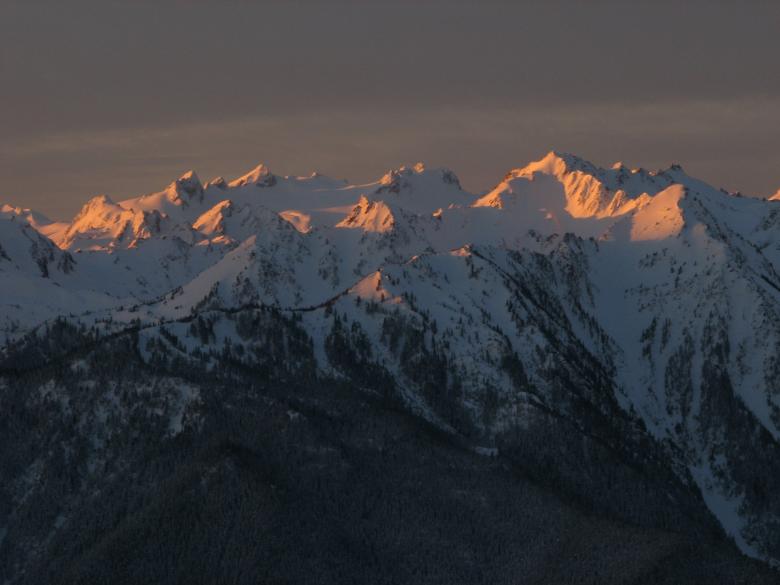 Free stock image of Frozen Mountains created by Pixabay