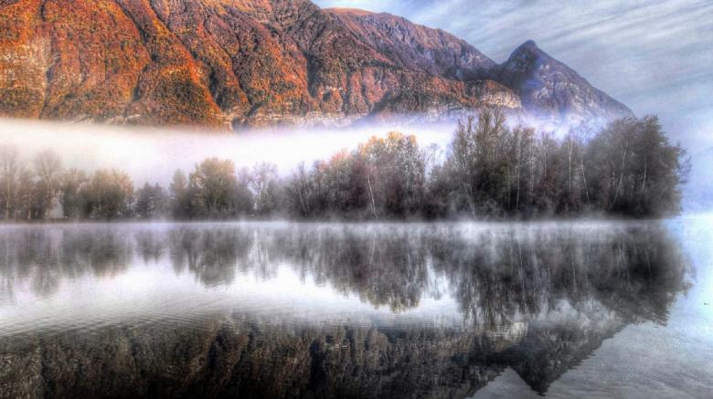 Free stock image of Mirror Effect created by Pixabay