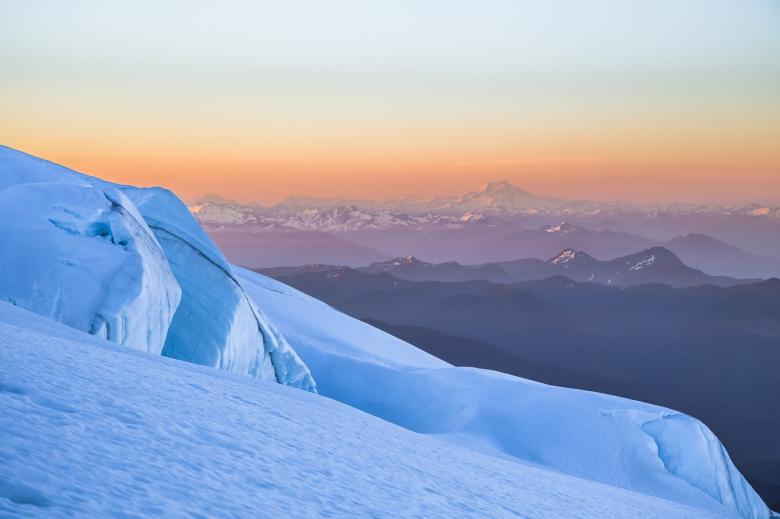 Free stock image of Frozen Mountains created by Pixabay