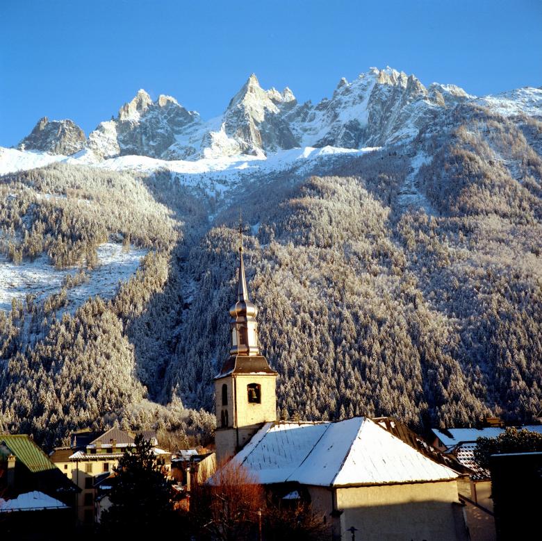 Free stock image of Skiing Place created by Pixabay