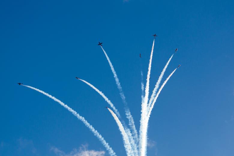 Free stock image of Aerobatics show created by Geoffrey Whiteway