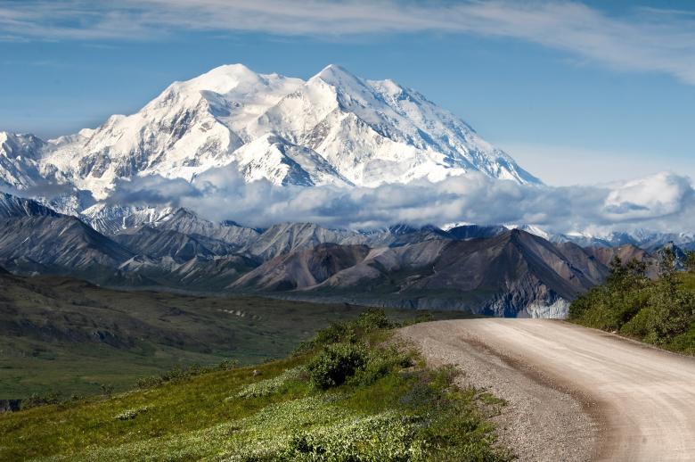 Free stock image of Mountain Range created by Pixabay